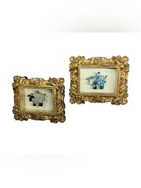 Set of 2 Mini Gold Framed Farm Animal Magnets – Sheep & Blue Cow